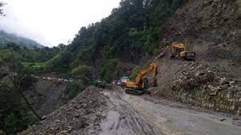 महेन्द्र राजमार्गअन्तर्गत बर्दघाट–दाउन्ने सडक आज रातभरि बन्द रहने