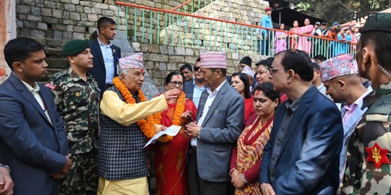 राष्ट्रपति पौडेलद्वारा दक्षिणकाली मन्दिरमा पूजाअर्चना